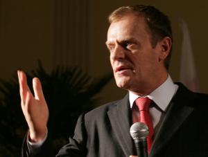 Tusk dobry na kryzys, ale...