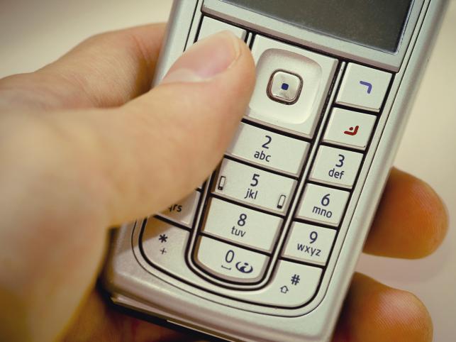 Telefon, który powstrzyma kata rodziny