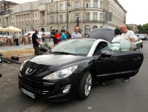 Czym jeździ słynny podrywacz?