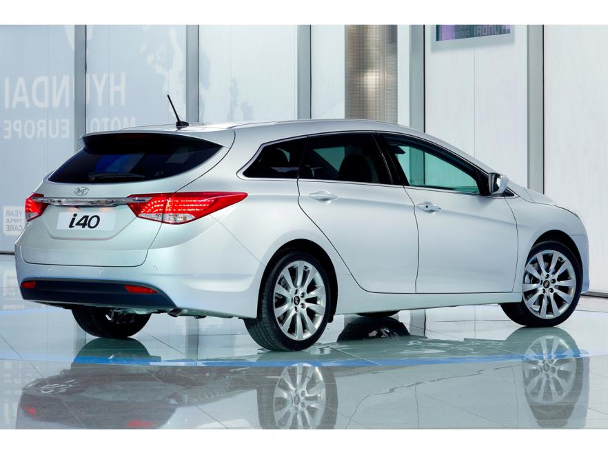 Tagi: Genewa , Hyundai , Hyundai i40 , i40
