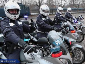 Drogówka jak błyskawica! Do setki w 3,7 sekundy