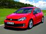 Kierowca dostaje pod nogę moc 235 KM (25 KM więcej niż standardowa wersja) w efekcie ten najmocniejszy golf GTI rozpędza się do 247 km/h