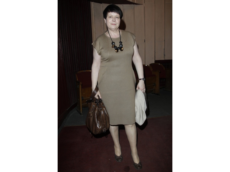 Ilona Łepowska - znowu w sukience.