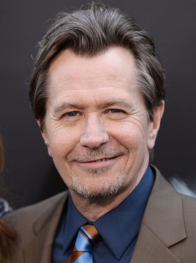 Gary Oldman na premierze filmu "Mroczny rycerz powstaje" w Nowym Jorku