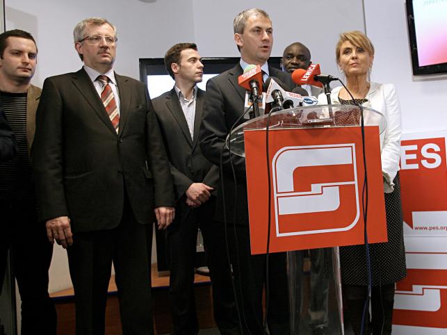 Kalisz nawołuje do zmiany szefa SLD