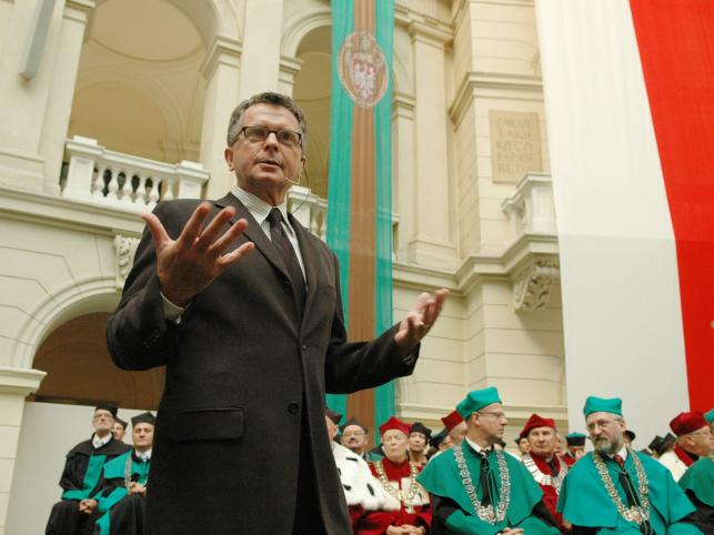 Astronom Aleksander Wolszczan przez dziewięć lat współpracował z SB