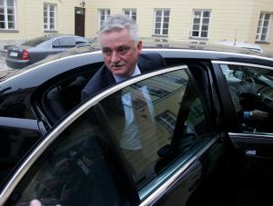Minister Drzewiecki o Euro 2012 : Kryzys może pomóc w budowie stadionów
