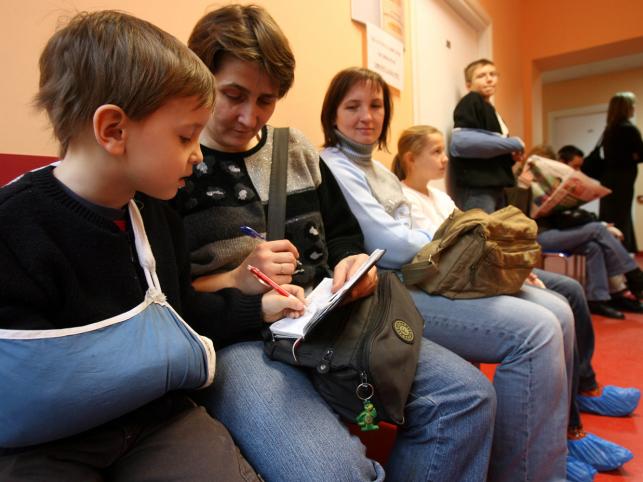 NFZ żal pieniędzy dla cierpiących pacjentów