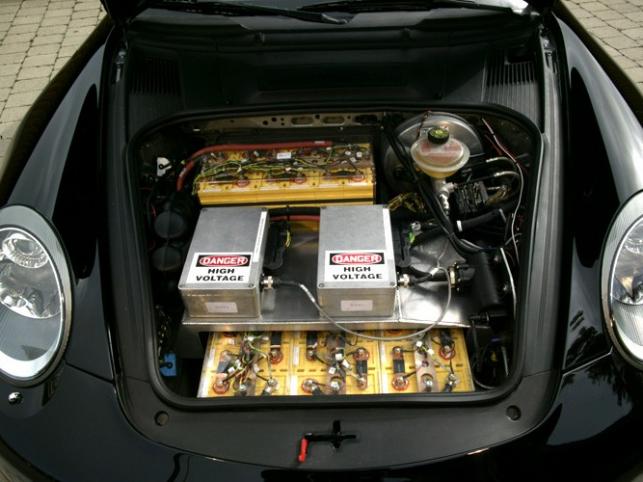 Zobacz elektryczne Porsche...
