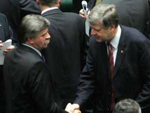 Lewica i PiS wspólnie bronią PZPN