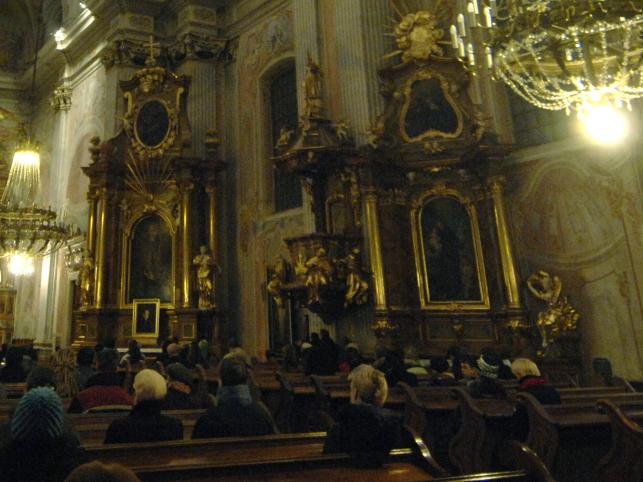 PiS broni Kościół przed zakusami Lewicy