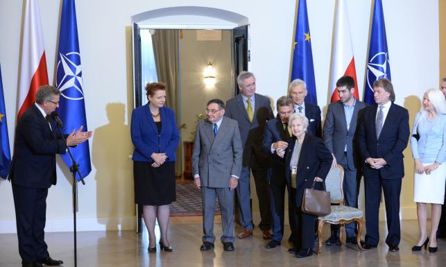  Prezydent Bronisław Komorowski podczas spotkania z darczyńcami Muzeum Historii Żydów Polskich