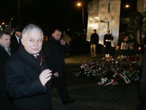 Prezydent: PiS dałby pieniądze stoczniowcom