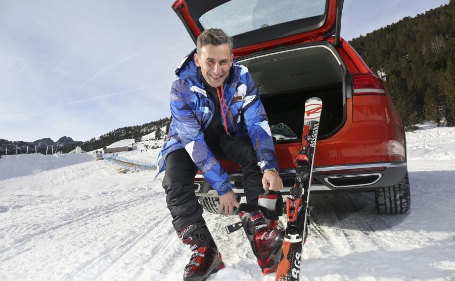 Robert Korzeniowski i volkswagen passat alltrack
