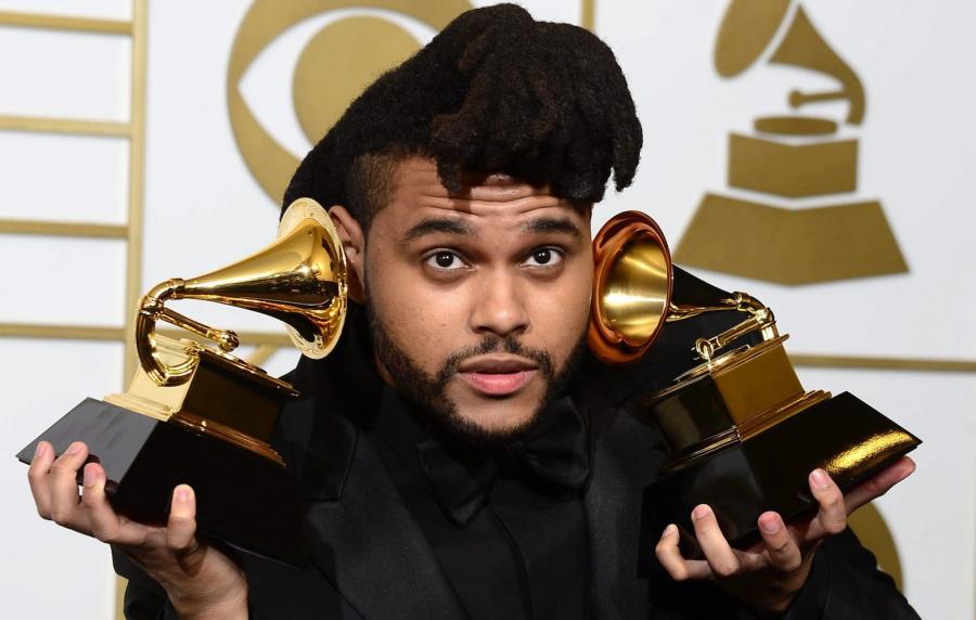 Najzabawniejsze zdjęcia z Grammy 2016: The Weeknd