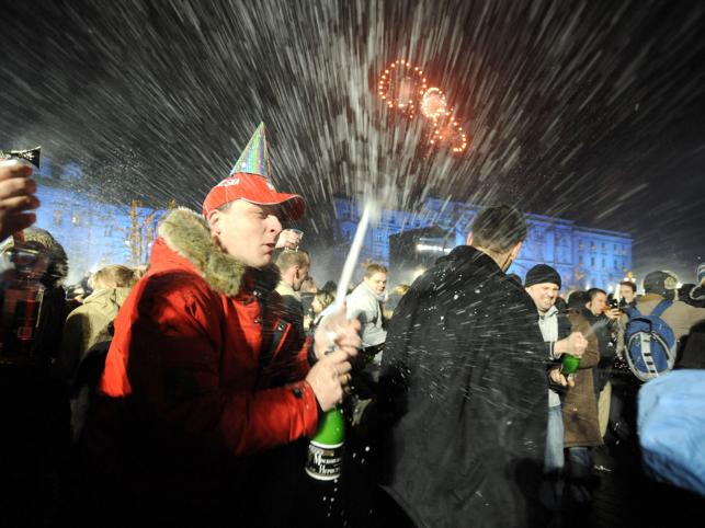 Baw się szampańsko… bez kaca!