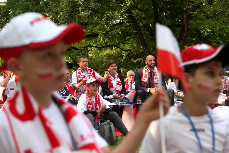 PREMIER SZYDŁO I MINISTROWIE TEŻ KIBICOWALI